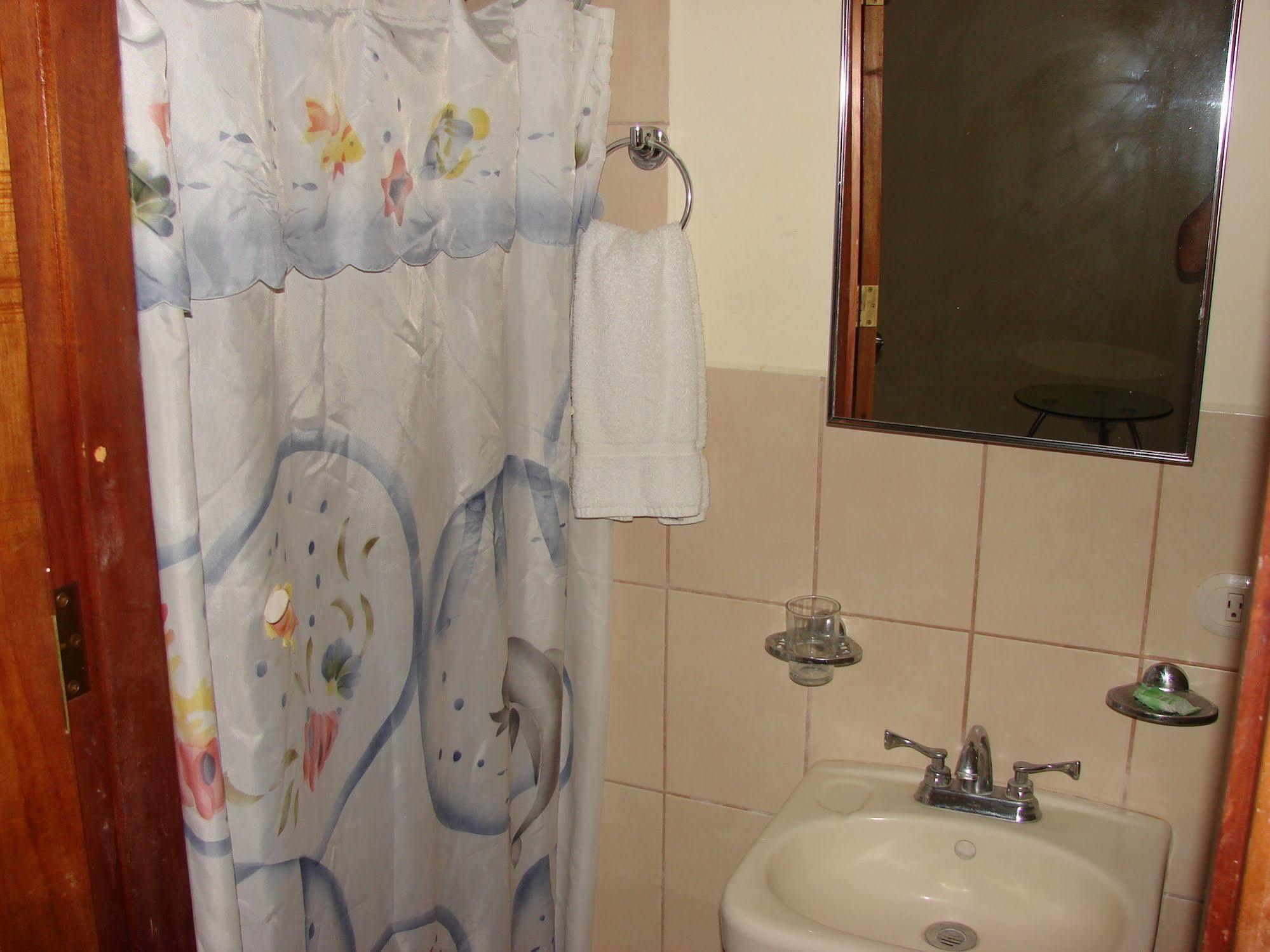 Villa Riviera 2 Bedroom Townhouse Playas del Coco Экстерьер фото