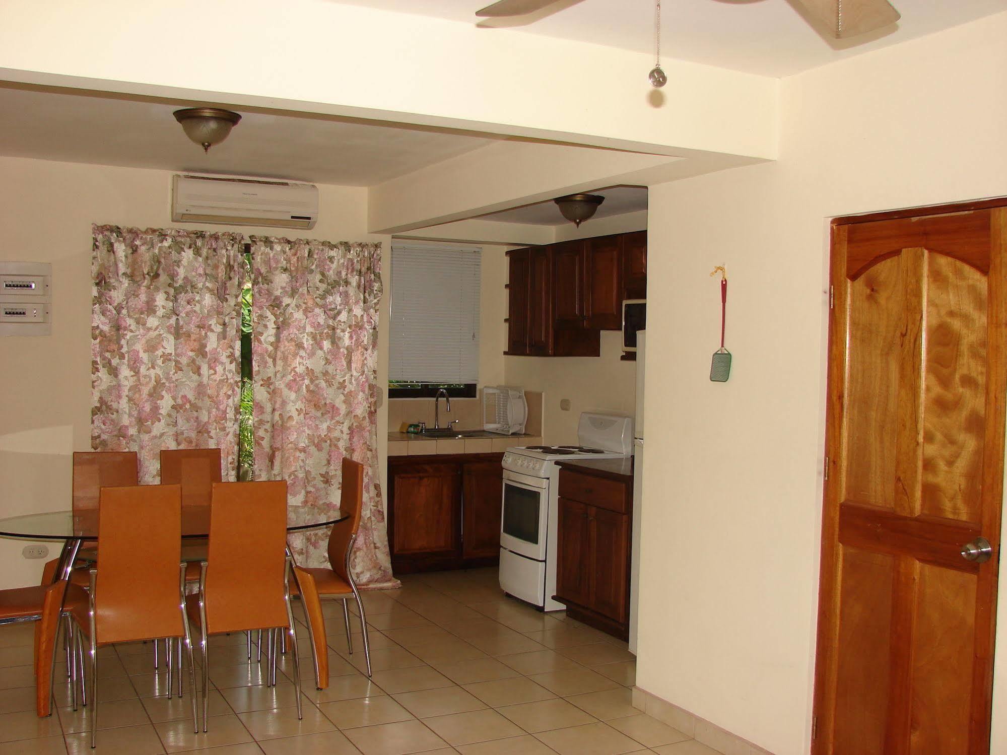 Villa Riviera 2 Bedroom Townhouse Playas del Coco Экстерьер фото